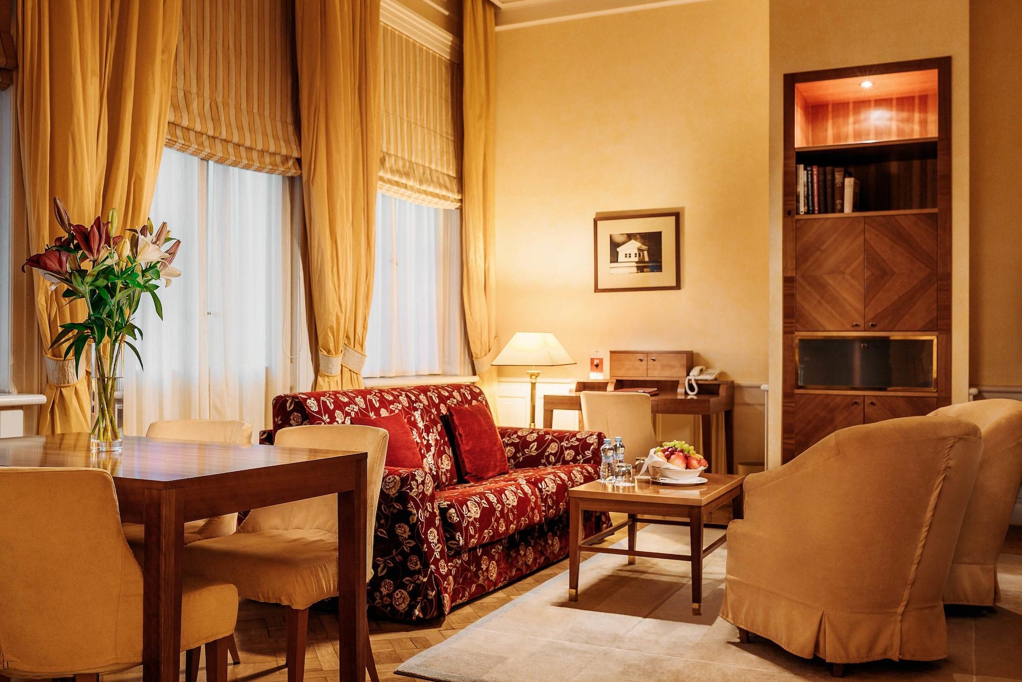 Ventana Otel 5*